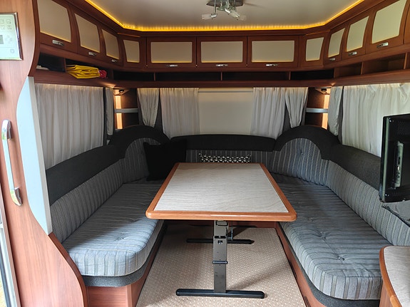 Hobby 610 UL Prestige 4 of 5