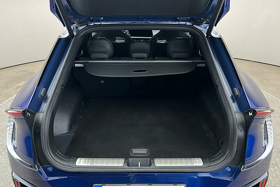 Kia EV6 14 of 28
