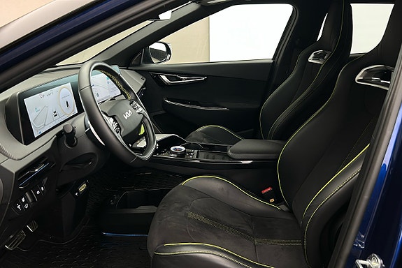 Kia EV6 10 of 28