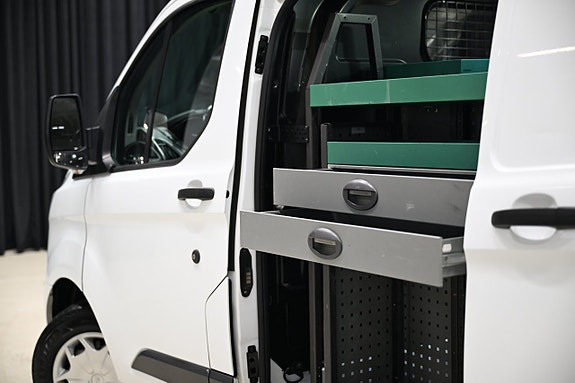 Ford Transit Custom 4 of 27