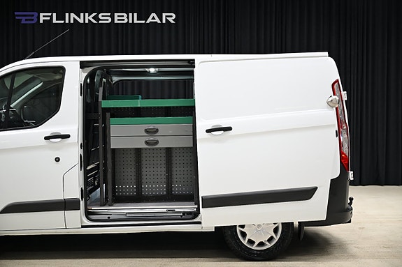 Ford Transit Custom 3 of 27