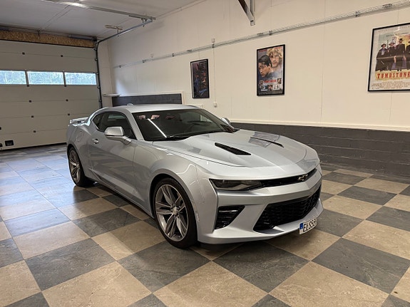 Chevrolet Camaro SS 4 of 5