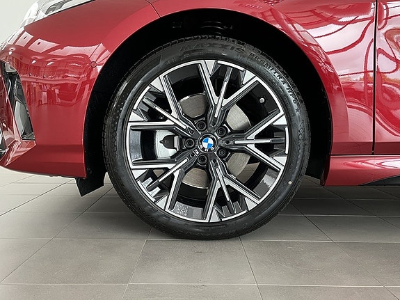 BMW 120 4 of 5