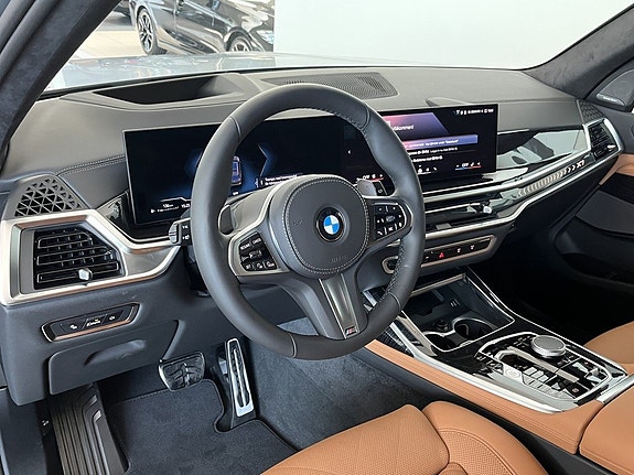 BMW X7 7 of 18