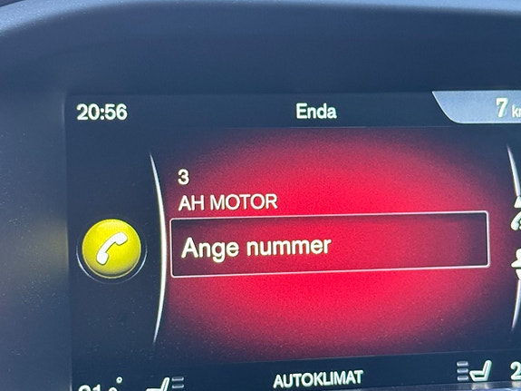 Volvo V60 8 of 16