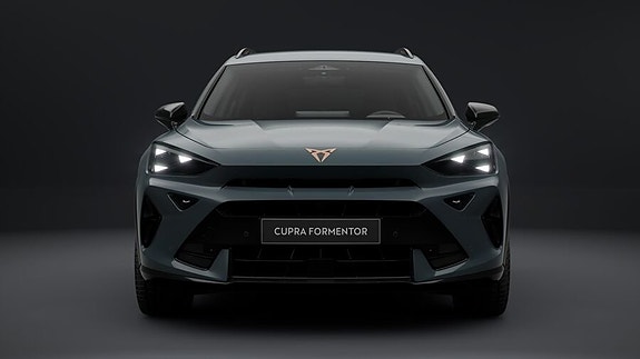 Cupra Formentor 2 of 6