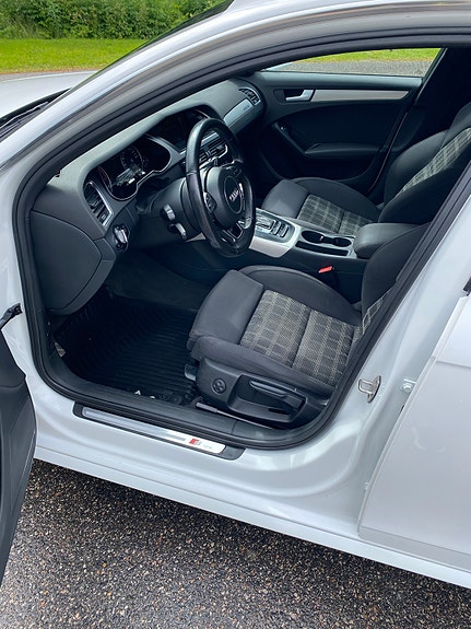Audi A4 6 of 10