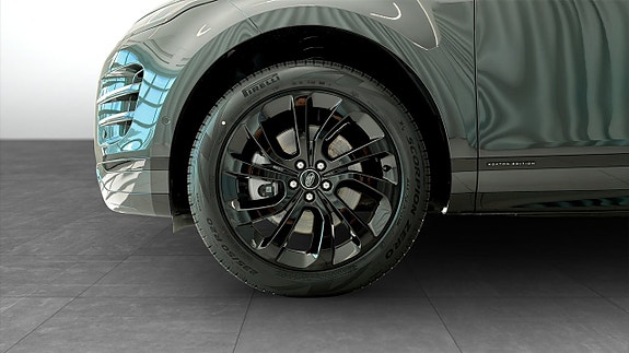Land Rover Range Rover Evoque 9 of 18