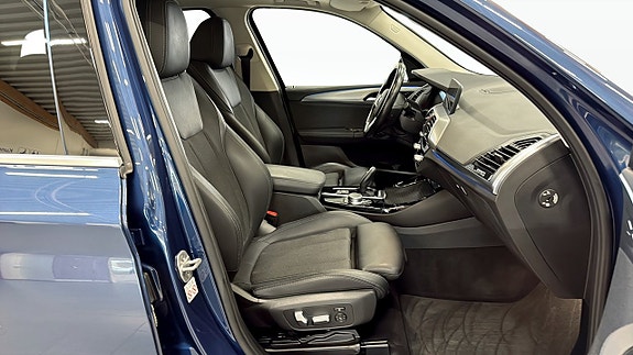 BMW X3 3 of 5