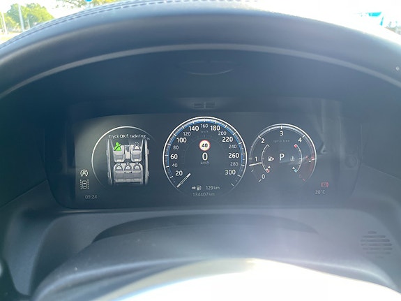 Jaguar XF 20 of 27