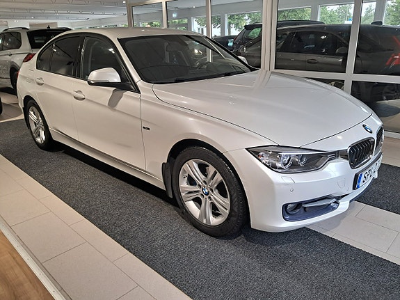 BMW 318d 2 of 7