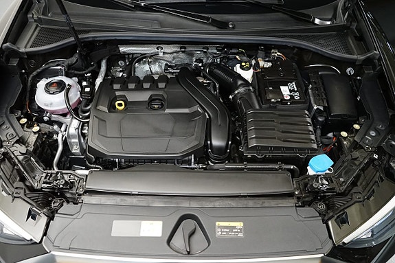 Audi Q3 9 of 17
