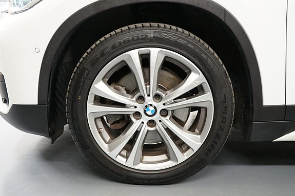 BMW X1 18 of 18