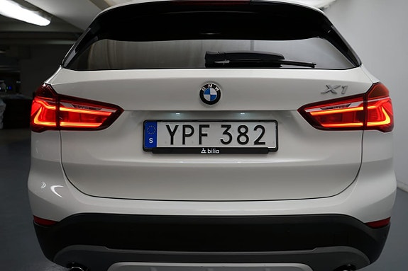 BMW X1 16 of 18