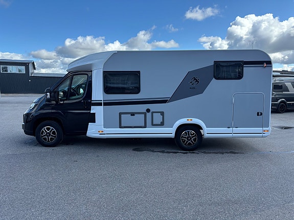 Knaus Live TI 650 MEG Black Selection Långbäddar - Automat - B-kort - Smidig - 7M - 3500kg 5 of 22