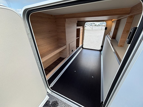 Knaus Live TI 650 MEG Black Selection Långbäddar - Automat - B-kort - Smidig - 7M - 3500kg 7 of 22