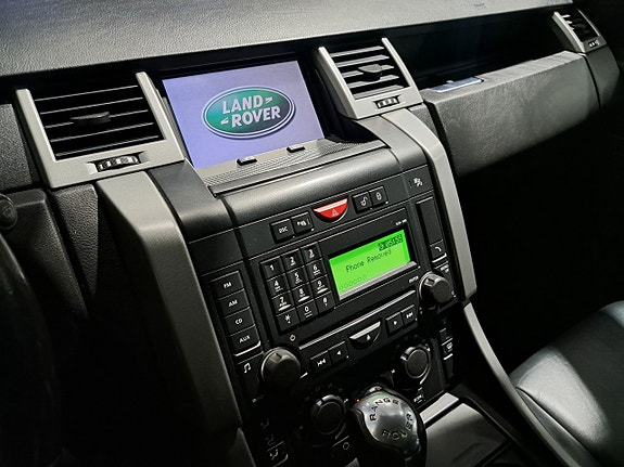 Land Rover Range Rover Sport 18 of 21