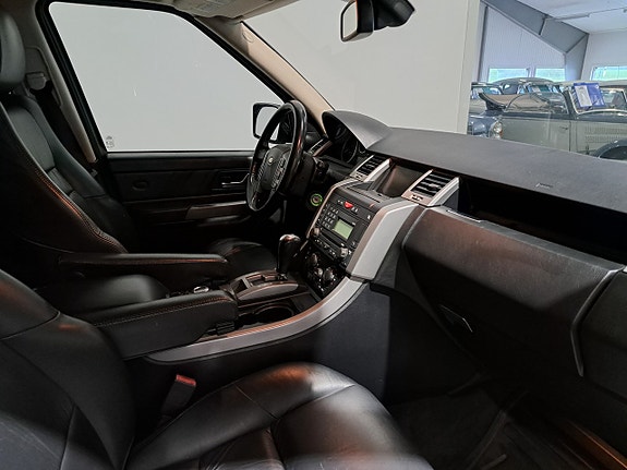 Land Rover Range Rover Sport 11 of 21