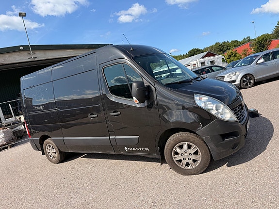 Renault Master 2 of 5