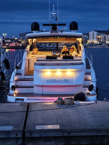 Princess V53 – Svensksåld | Exceptionellt uppgraderad 18 of 25