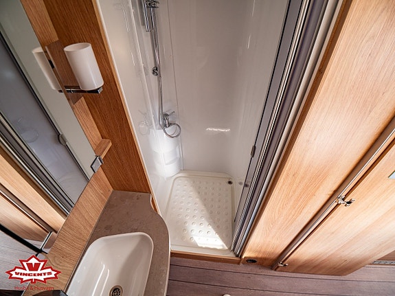 Knaus Sky TI 700 *Långbädd *Truma 14 of 20