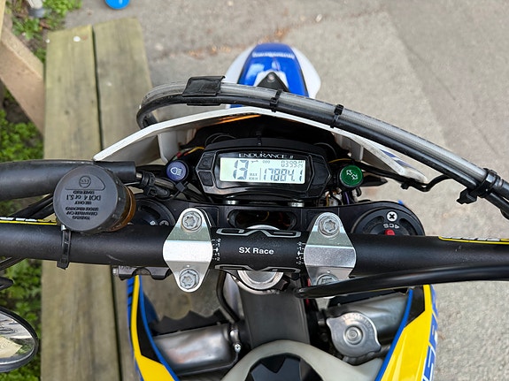 Husaberg TE 125 3 of 9