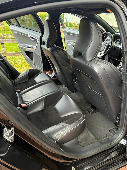 Volvo S60 10 of 13
