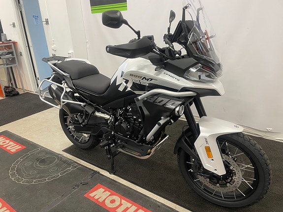 CFMOTO 800MT-ES "Ny modell med elektronisk fjädring" 2 of 5