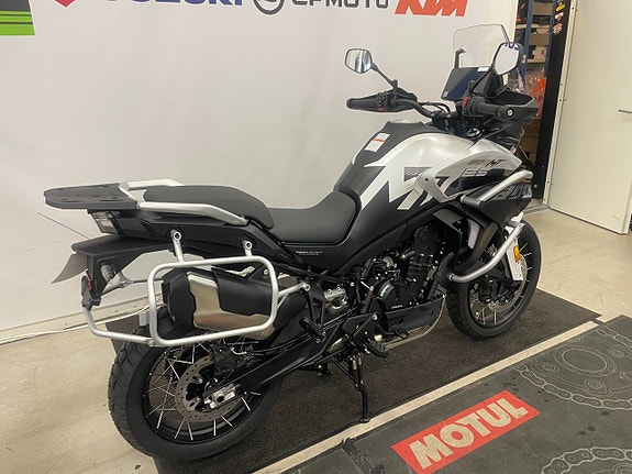CFMOTO 800MT-ES "Ny modell med elektronisk fjädring" 3 of 5