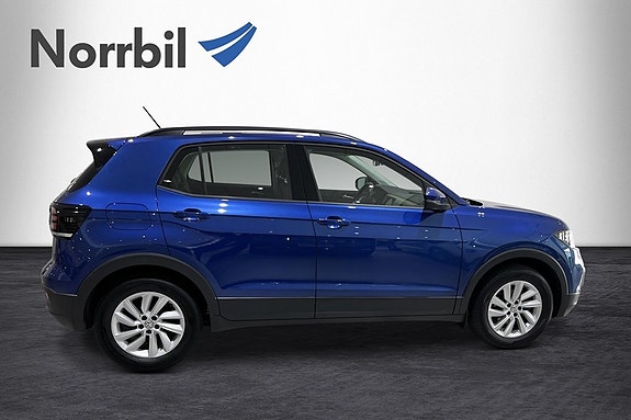 Volkswagen T-Cross 3 of 5