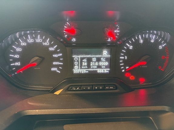 Peugeot Partner 10 of 17