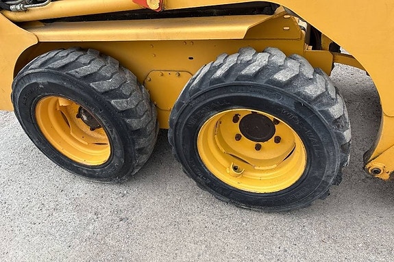 Komatsu SK07J Skid Steer Endast 2020H 7 of 24