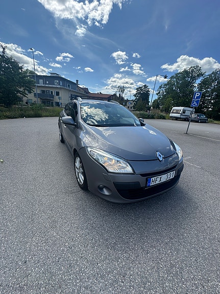 Renault Megane III 12 of 13