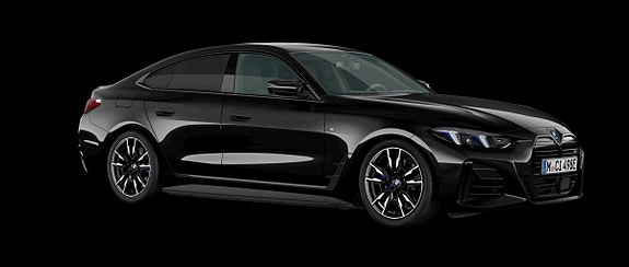 BMW i4 2 of 5