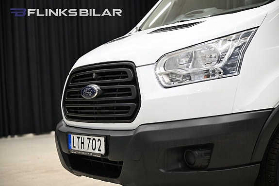 Ford Transit 11 of 24