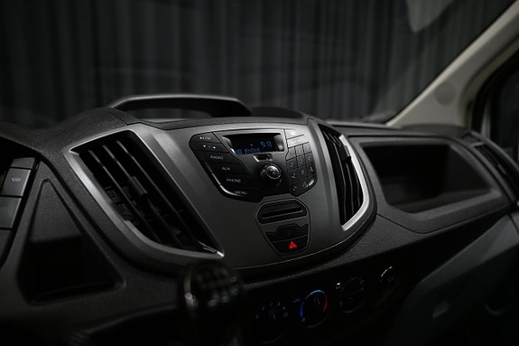 Ford Transit 21 of 24