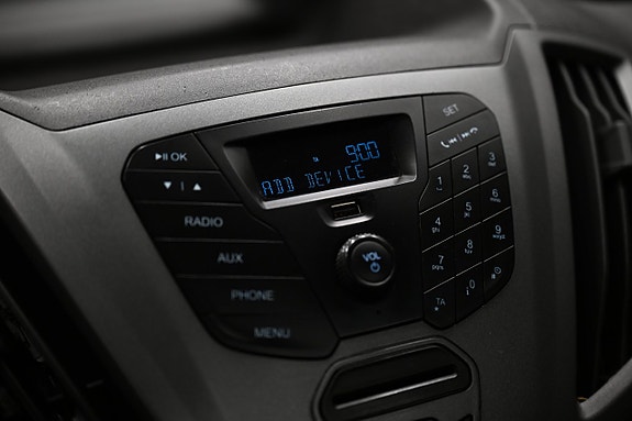 Ford Transit 19 of 24