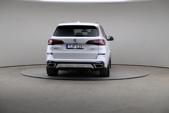BMW X5 5 of 29