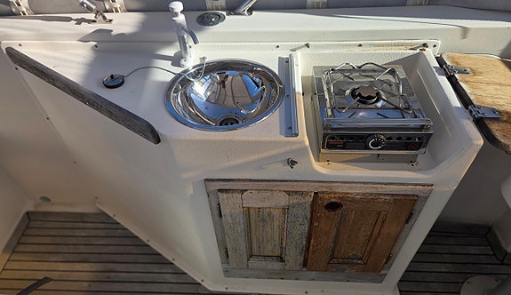 Plus 23 WA 2002 – Byggd på Orust | Volvo Penta 205 hk | Fullutrustad 18 of 30