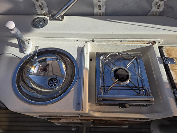Plus 23 WA 2002 – Byggd på Orust | Volvo Penta 205 hk | Fullutrustad 19 of 30