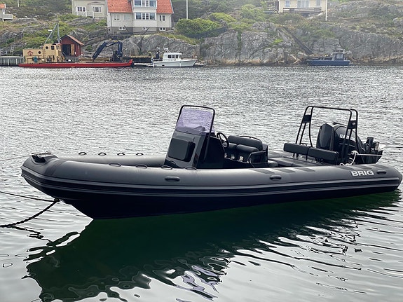 Brig Navigator 700 5 of 5