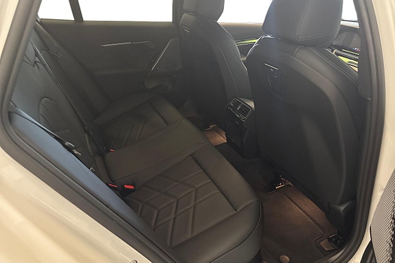 BMW 520d 15 of 19