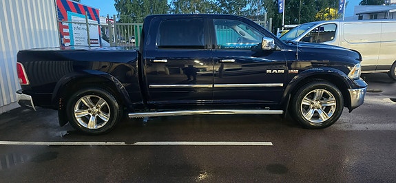RAM 1500 3 of 4
