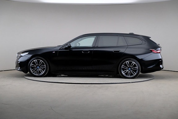 BMW i5 4 of 27