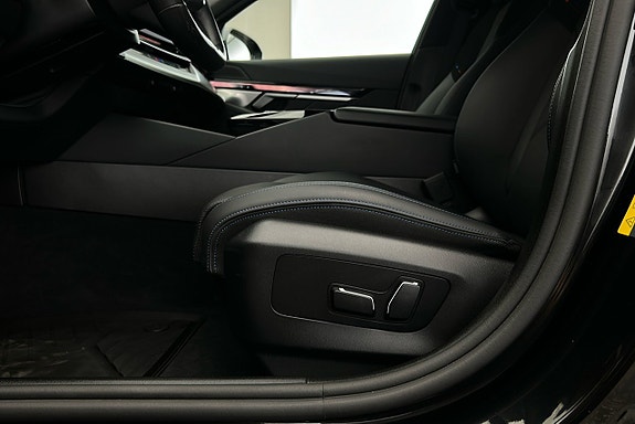 BMW i5 18 of 27