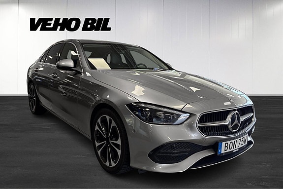 Mercedes-Benz C220 d 2 of 11