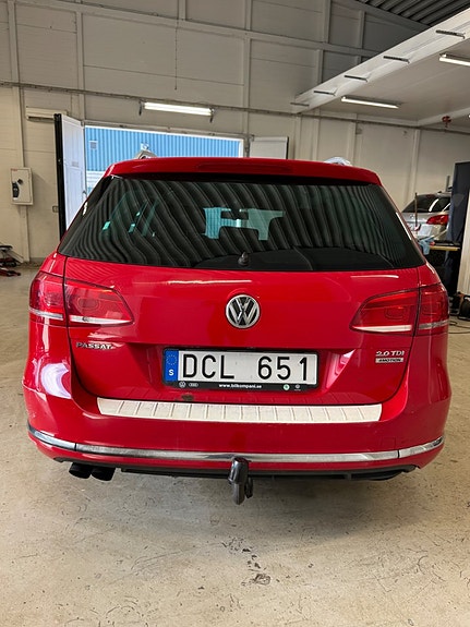 Volkswagen Passat 6 of 26