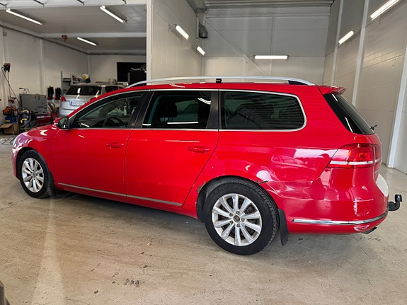 Volkswagen Passat 4 of 5