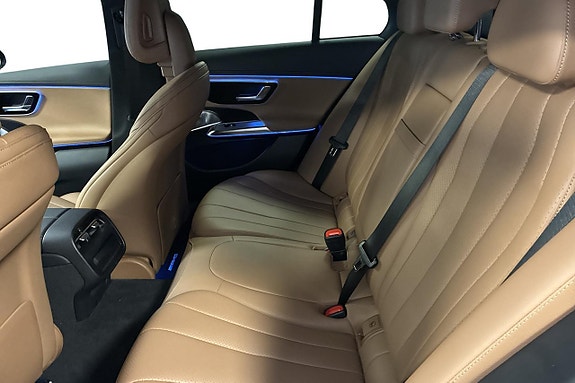 Mercedes-Benz E300 e 10 of 13
