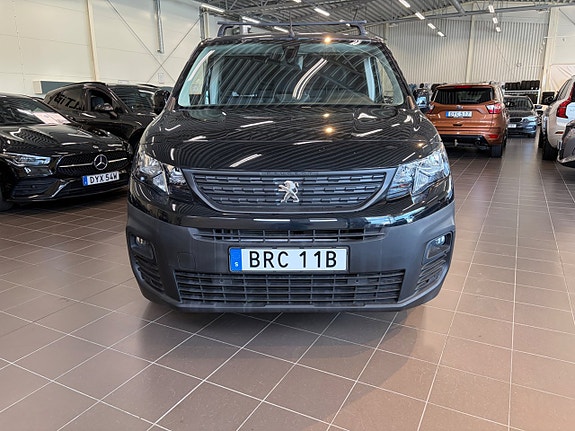 Peugeot Partner 2 of 16